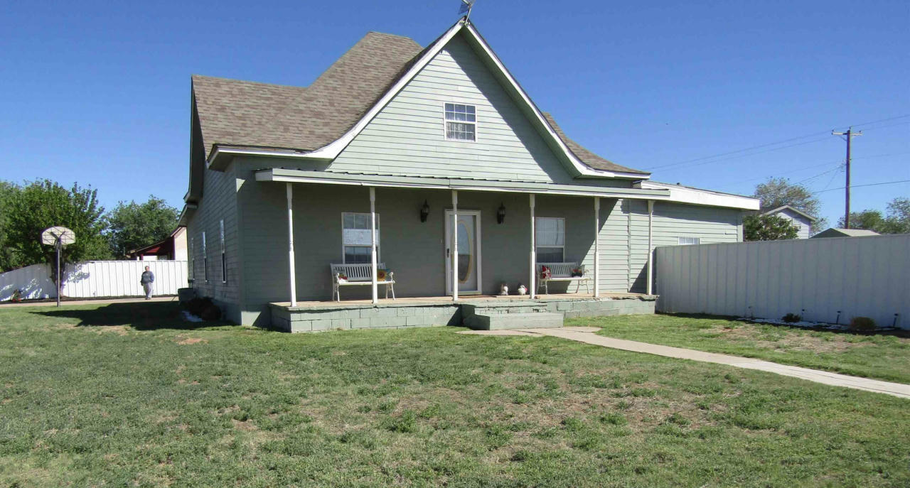 701 E 2ND ST, HEREFORD, TX 79045, photo 1 of 21